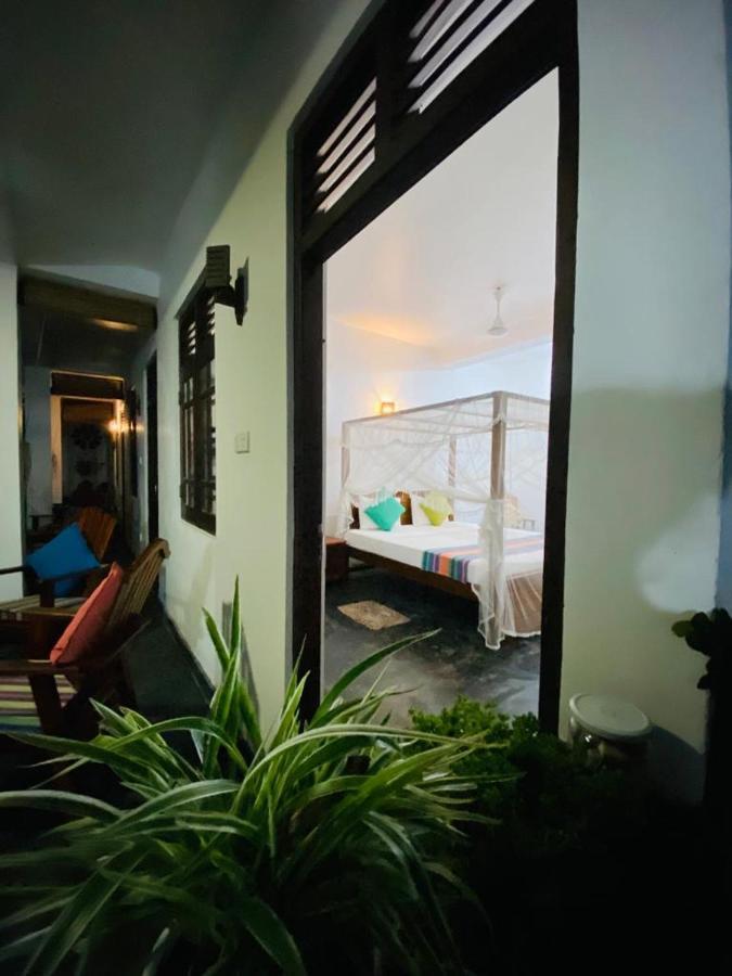 Coconut Grove - Midigama Hotel Kültér fotó