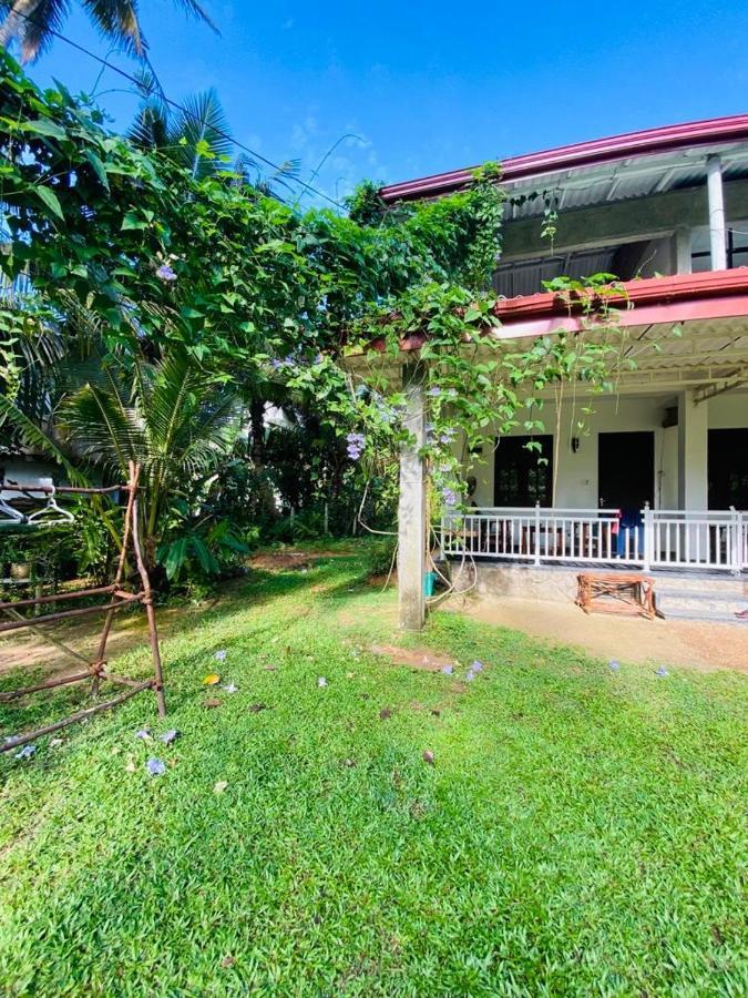 Coconut Grove - Midigama Hotel Kültér fotó